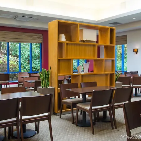Express Birmingham Nec By Ihg 3* Bickenhill